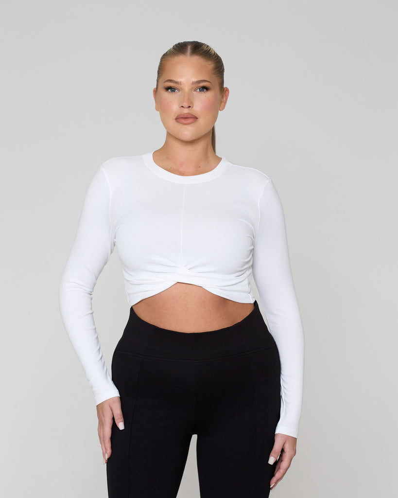 Knot Crop Long Sleeve Tee / White