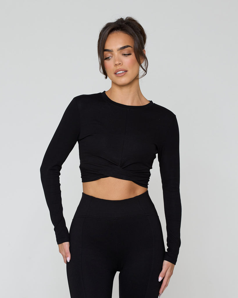 Knot Crop Long Sleeve Tee / Black